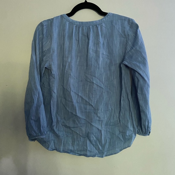 Old Navy Blouses - Picture 2 of 4
